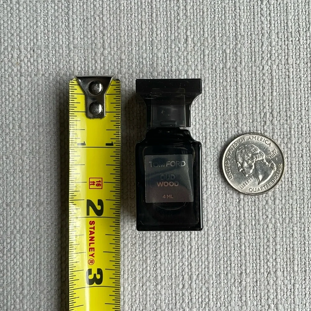 Tom Ford Private Blend Oud Wood miniature Fragrance